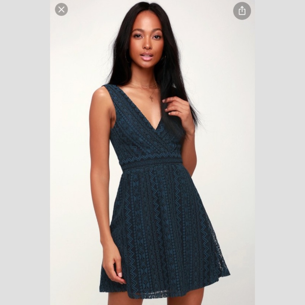 NWT Navy blue/black Lulu’s cocktail dress